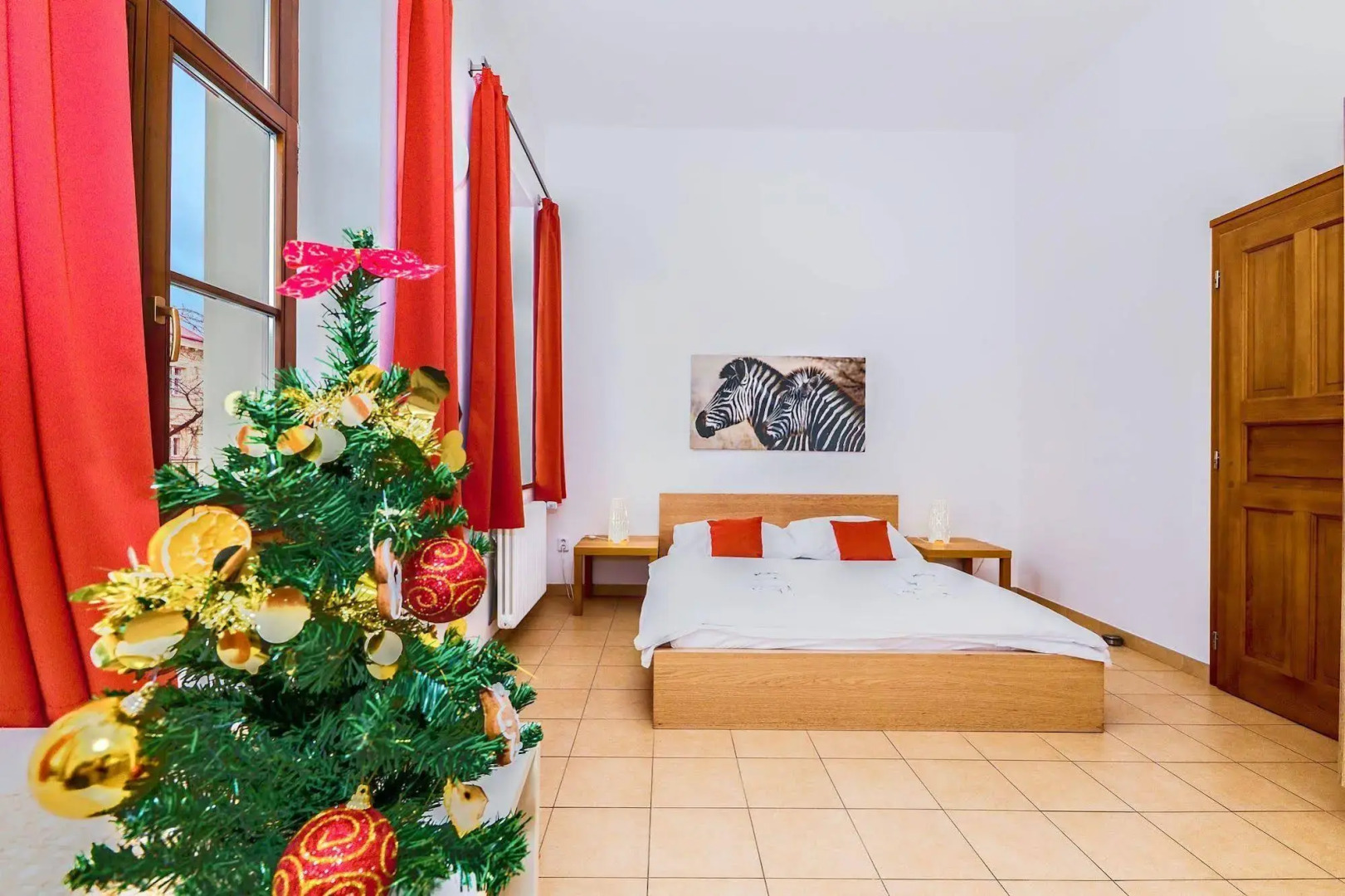 Ginosi Elema Apartel