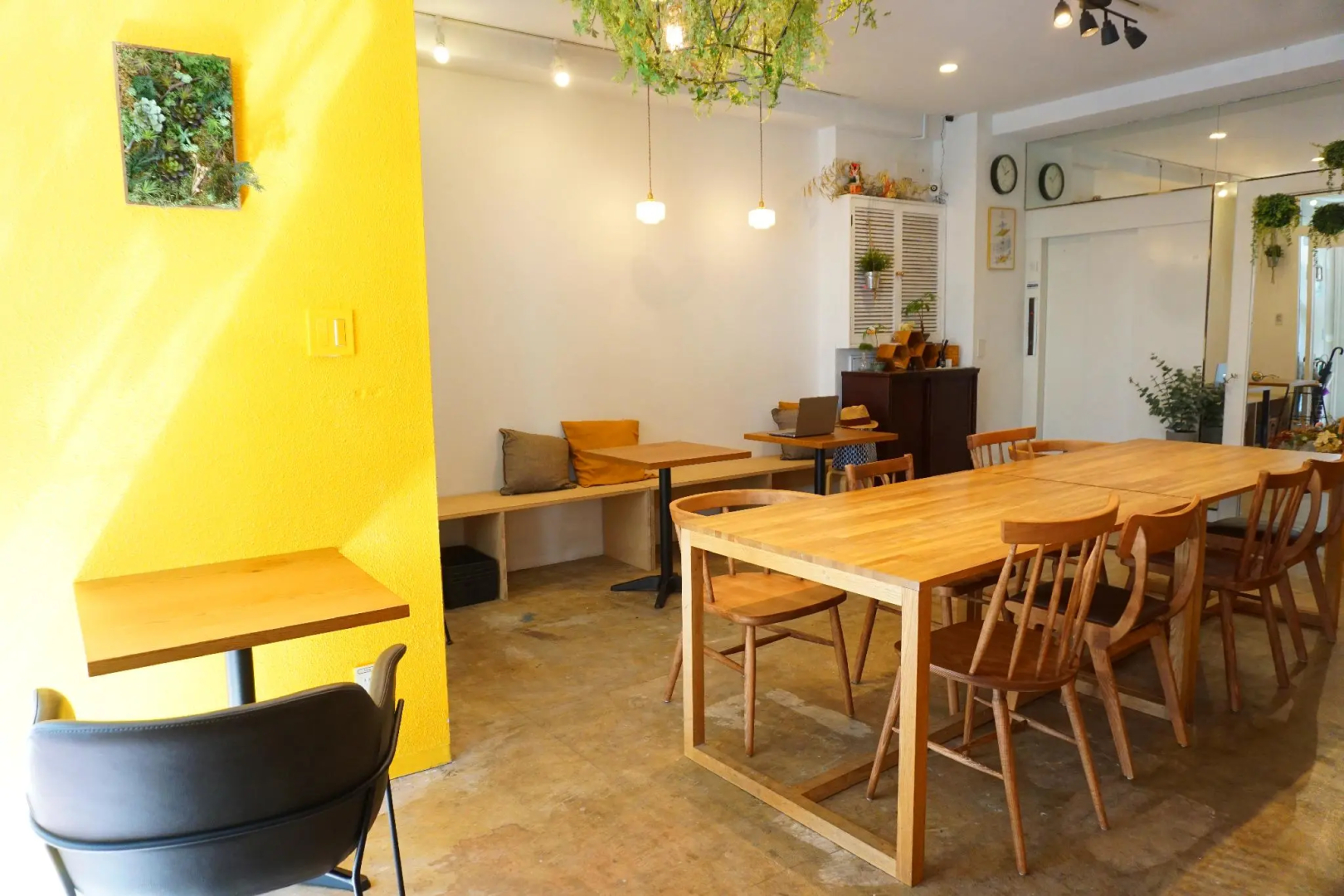 Beehive Hostel Osaka