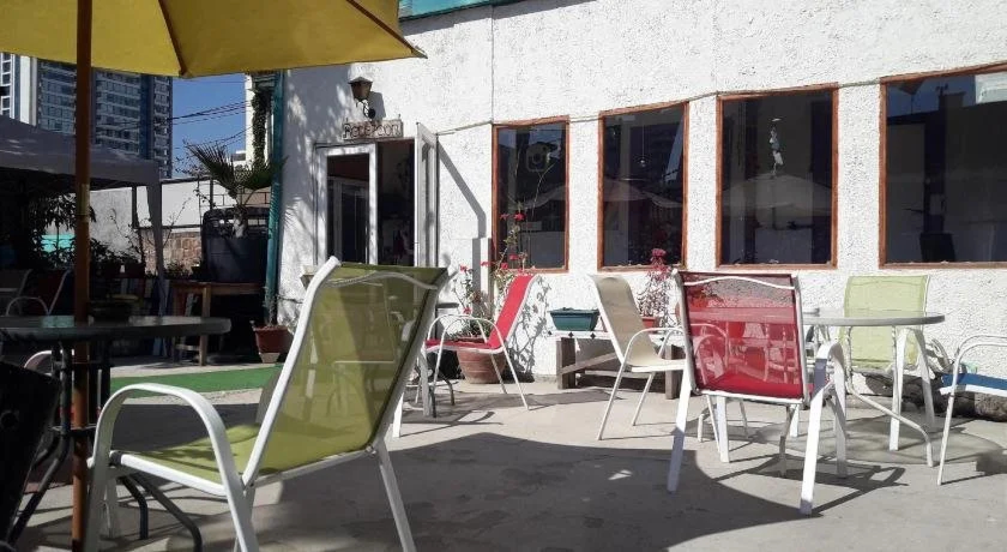 Street Garden Hostel