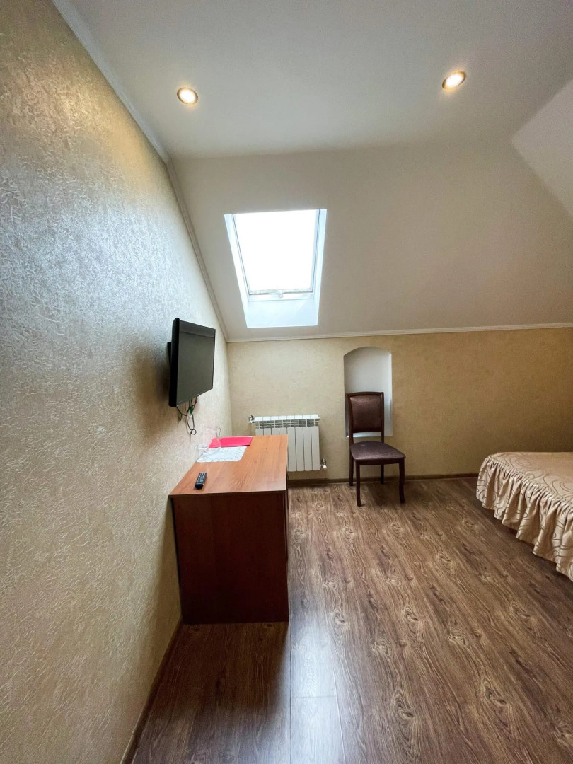 Отель «Шарм»