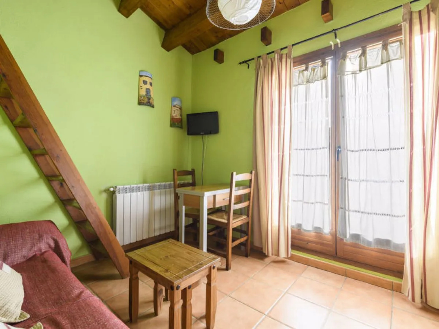 House Angelita Olocau del Rey 15068