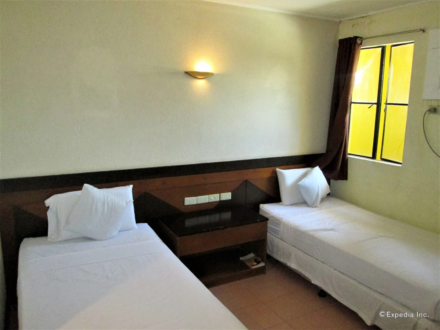 Country Village Hotel