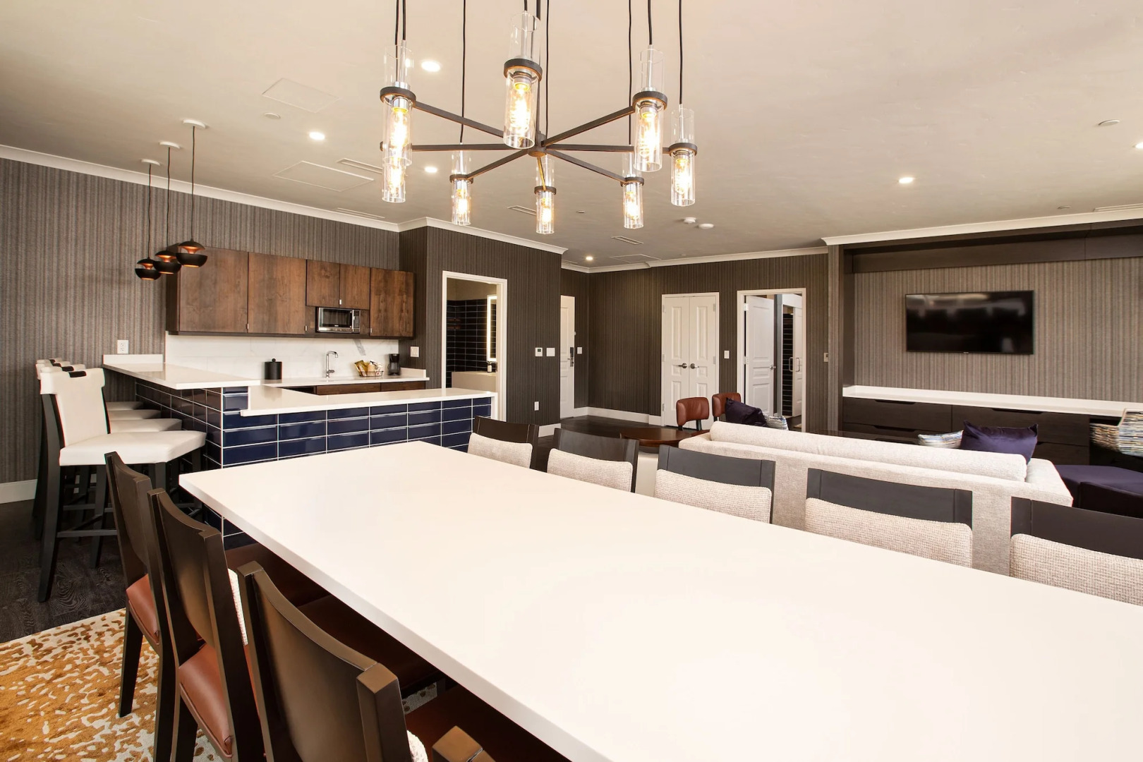 Sands Regency Casino Hotel — только для взрослых