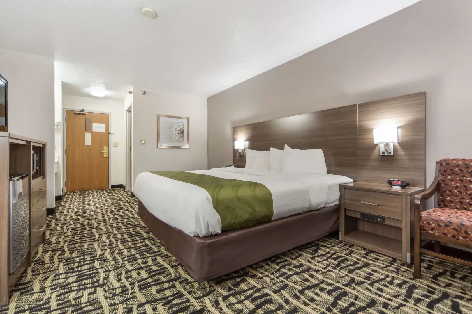 Quality Inn & Suites Omaha Chalco