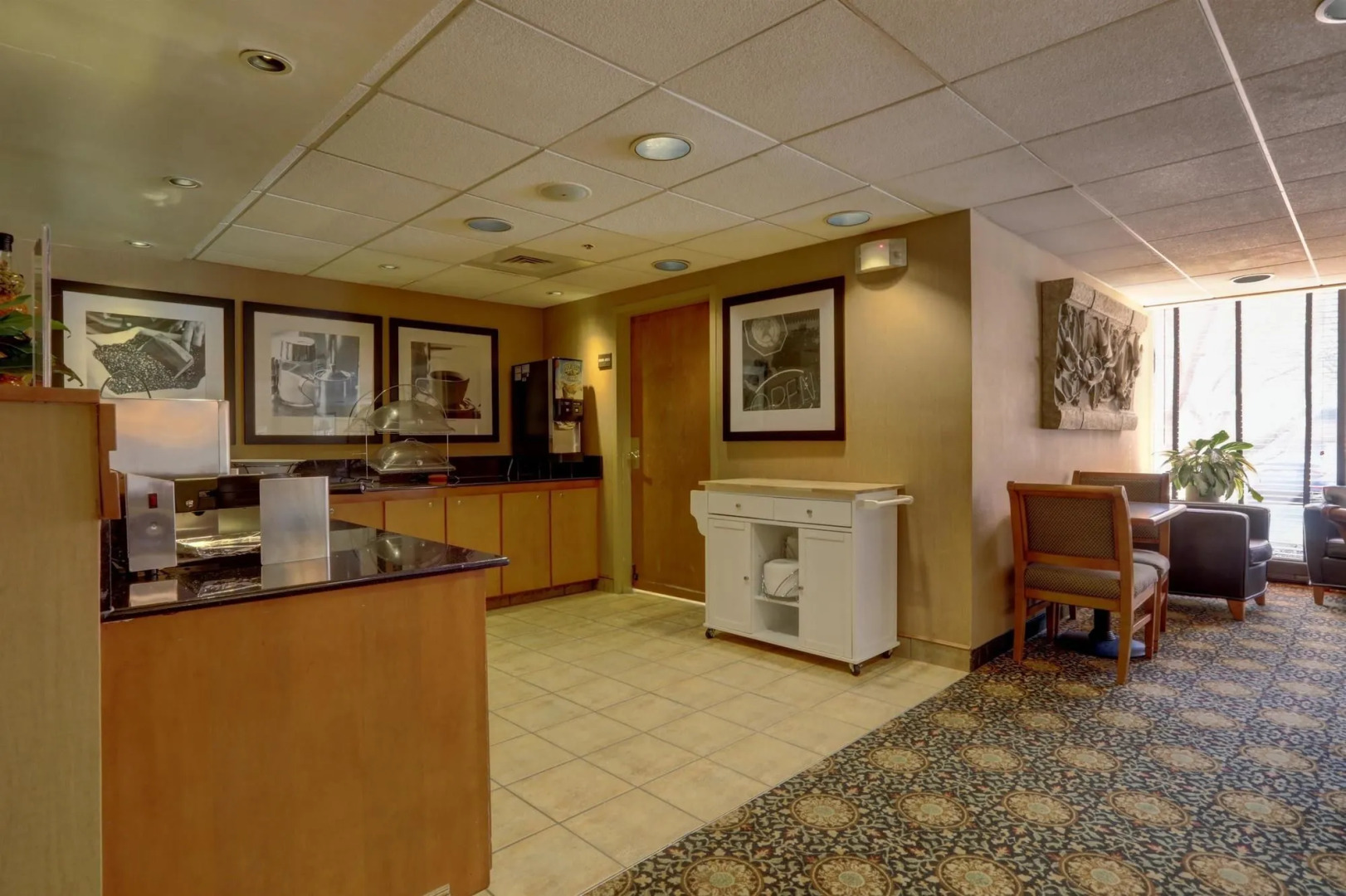 SureStay Plus Hotel by Best Western Chicago Lombard