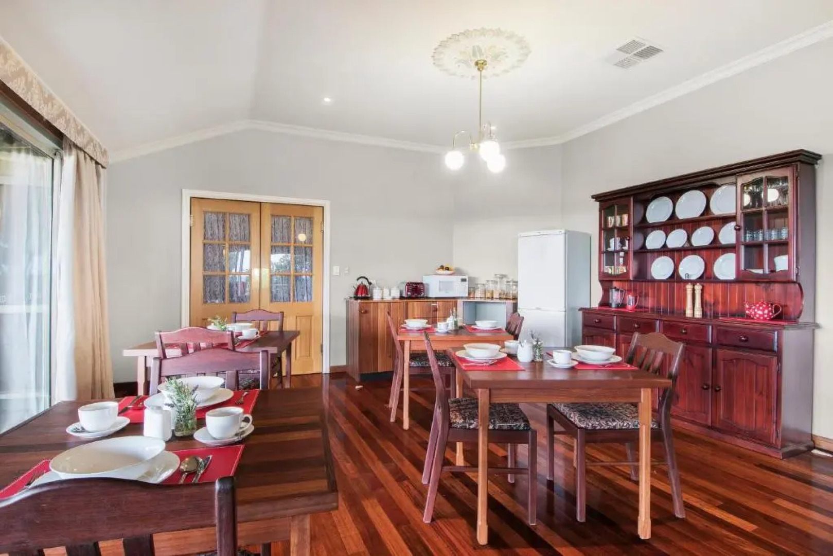 Shambhala Guesthouse