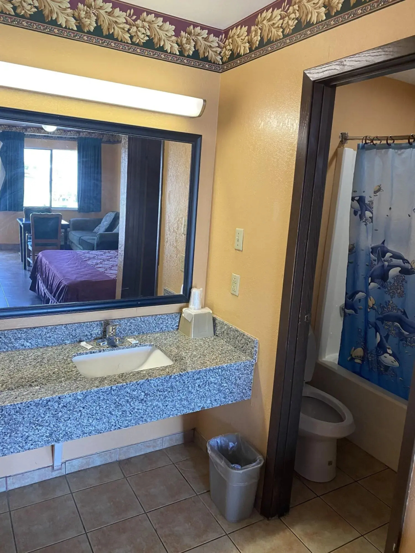Executive Inn and Suites