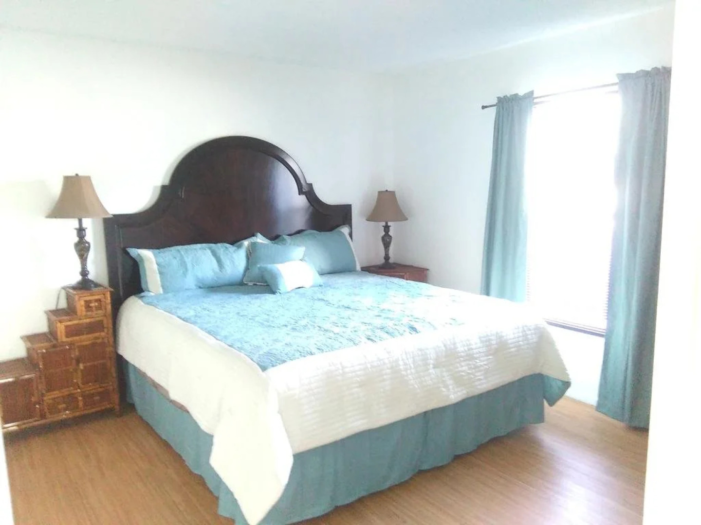 Tropical Dreams - Sarasota Condos Near Siesta Key