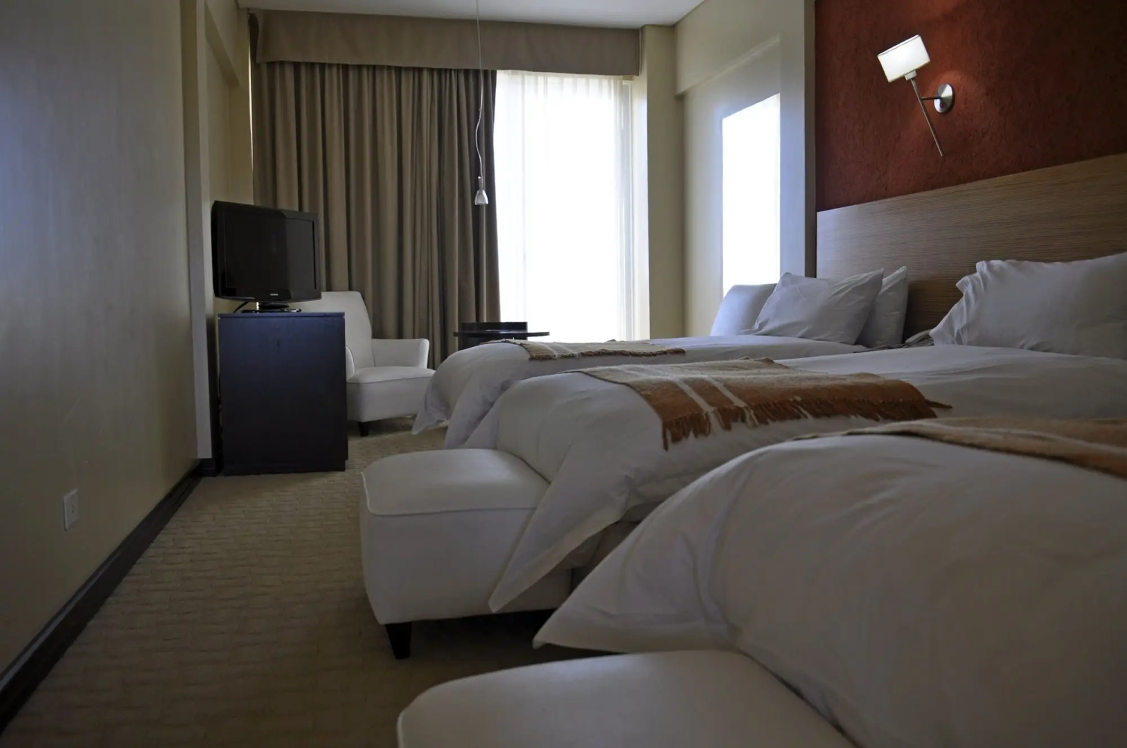 Rayentray Grand Hotel