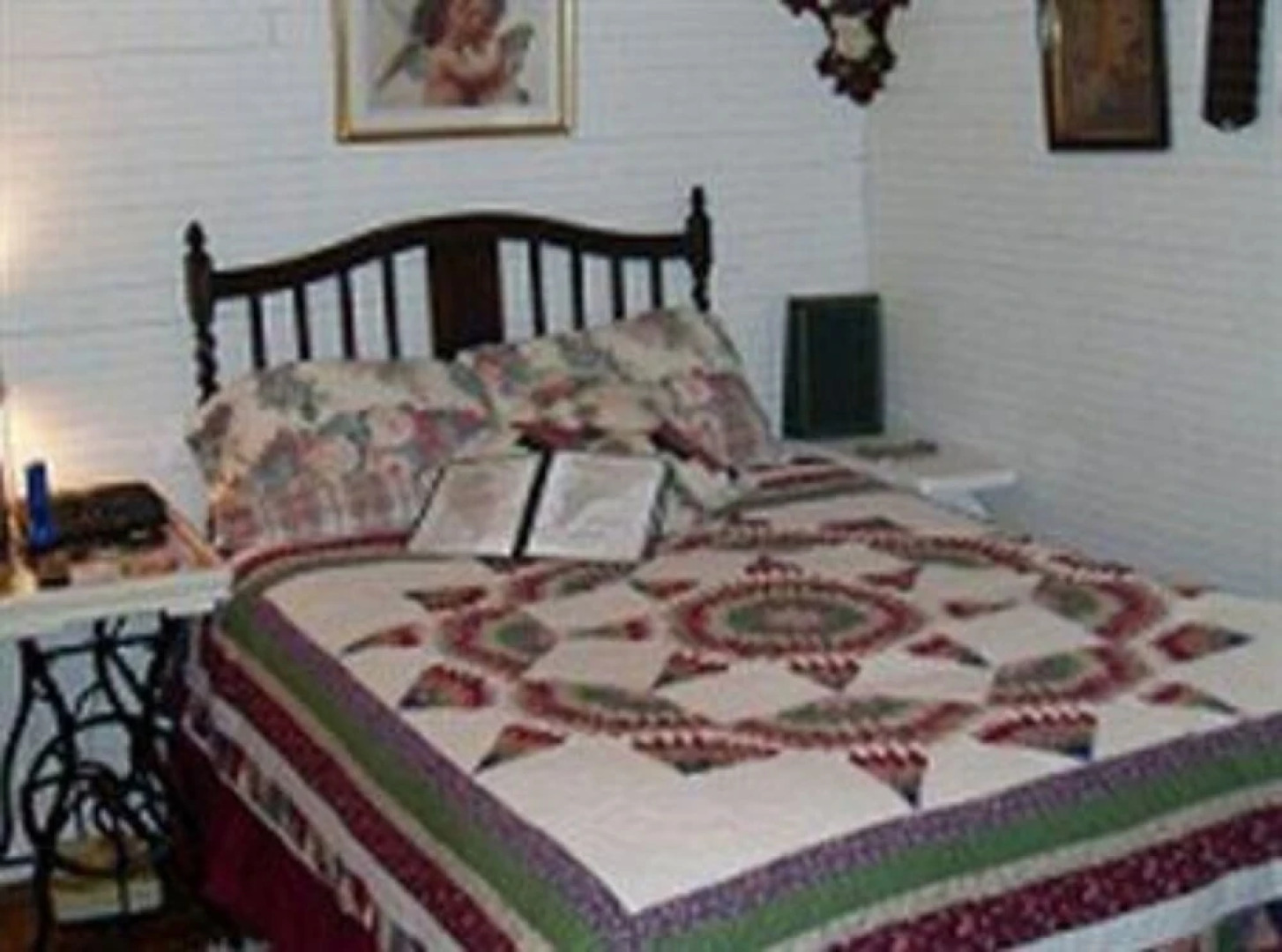 Victorian Lace Bed & Breakfast
