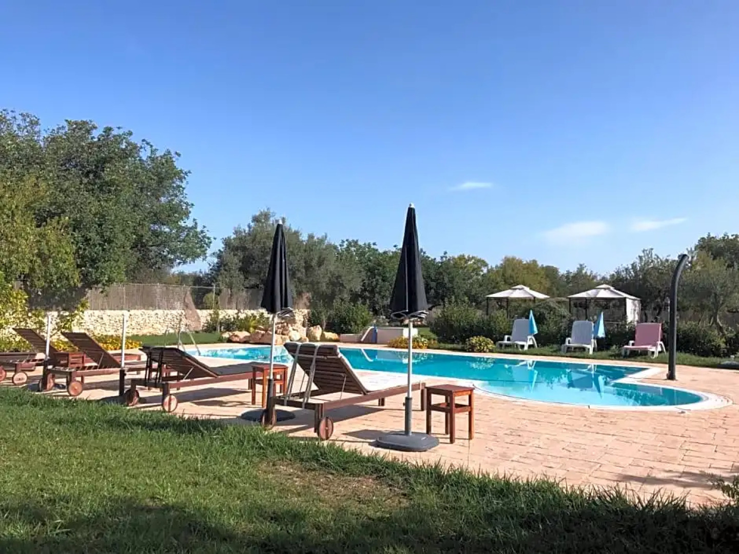 Abbraccio del Carrubo