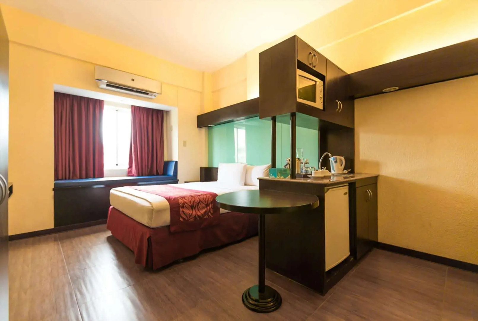 Microtel by Wyndham Batangas