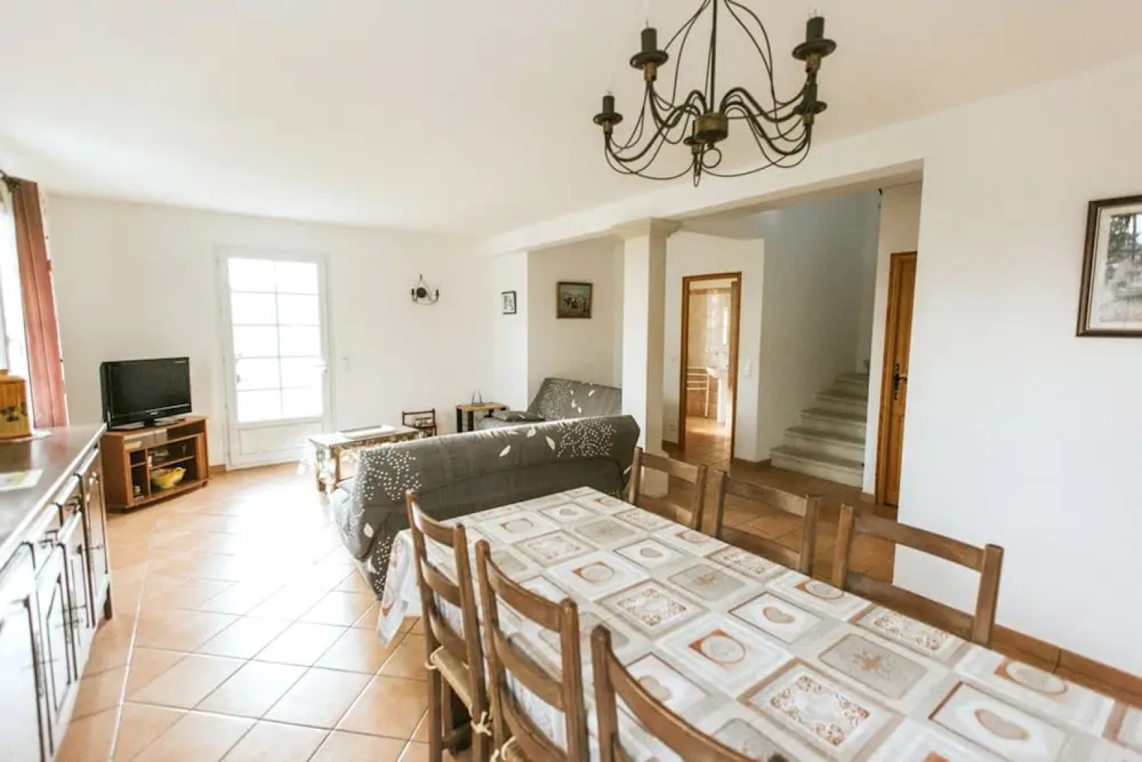 House With 3 Bedrooms in Saint-pierre-de-vassols, With Private Pool, E