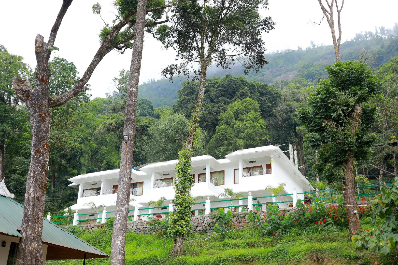 Seven Springs Plantation Resort