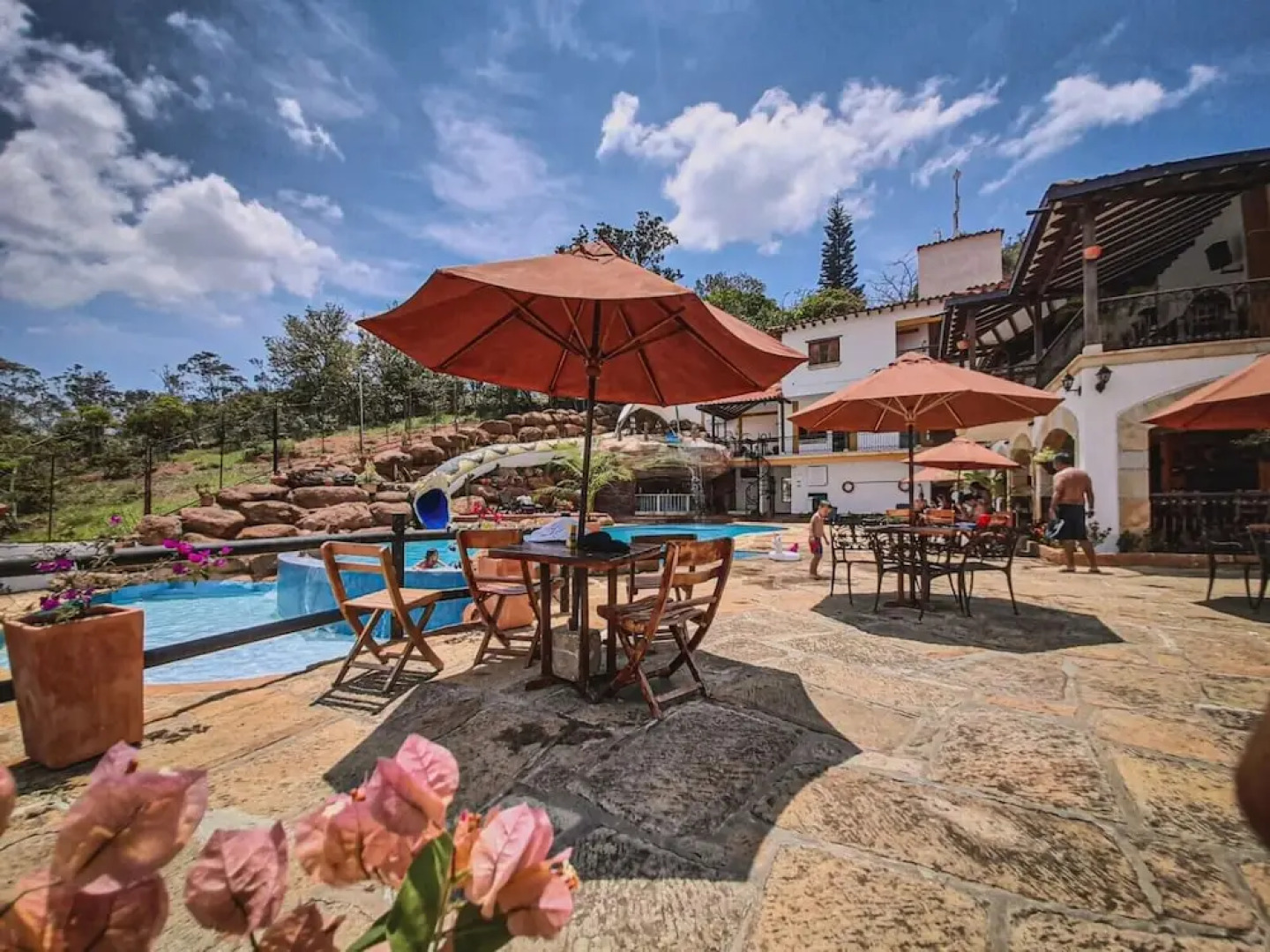 Hotel Las Rocas Resort