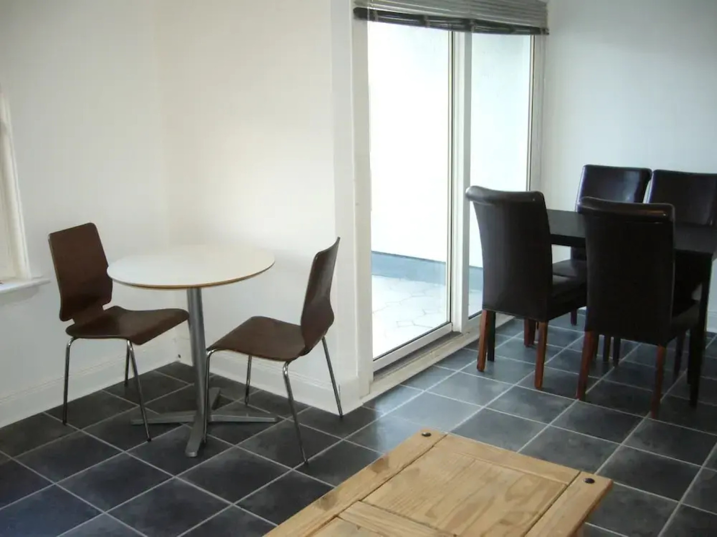 Dragon - Attlee Apartment 3 Bedroom Home