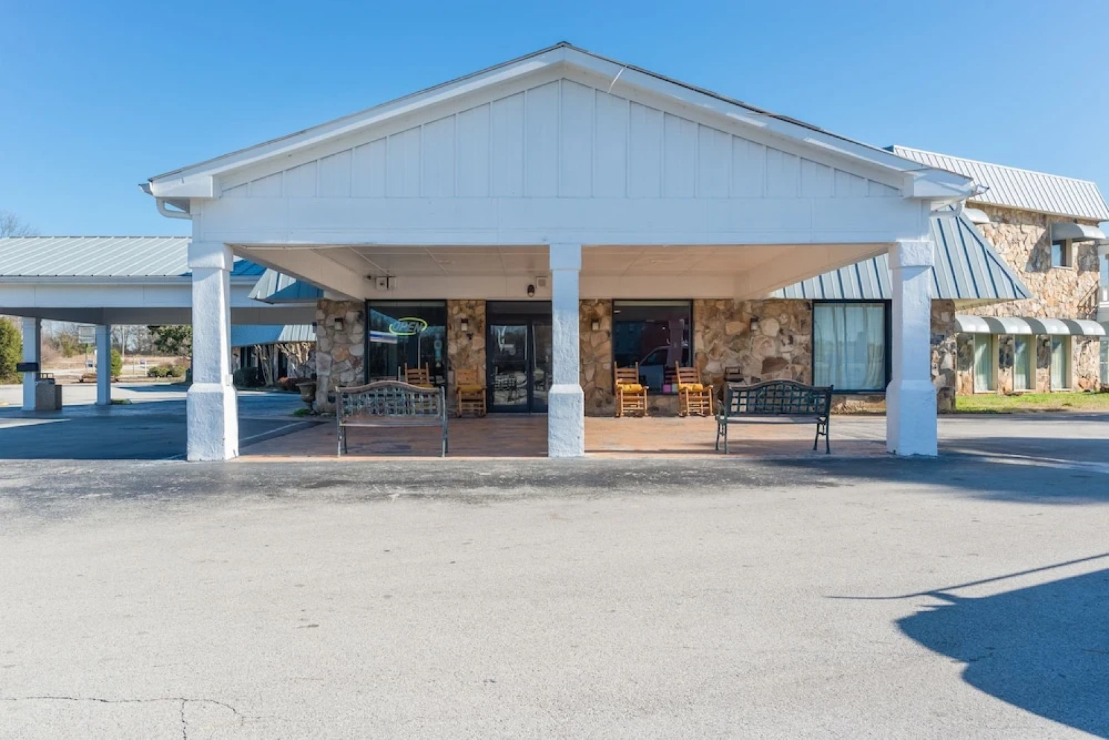 Motel 6 Sweetwater, TN - Lost Sea