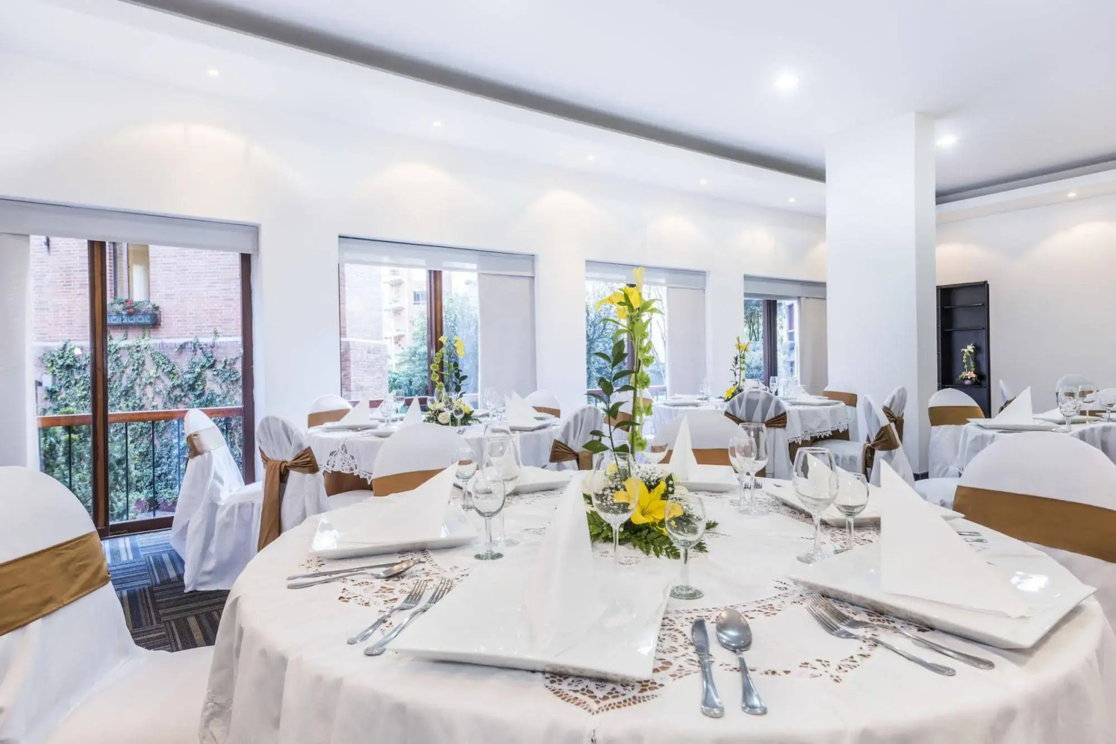 Travelers Suites Condominio Plenitud