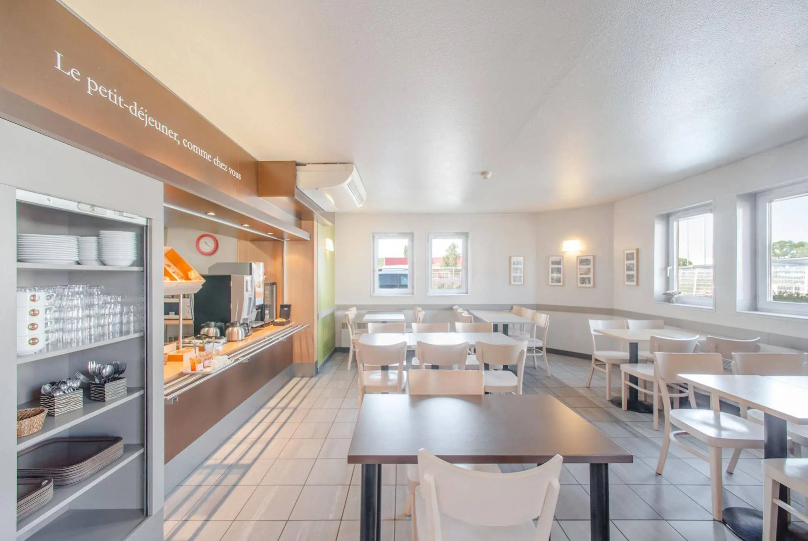 B&B HOTEL LYON St Bonnet Mi-Plaine