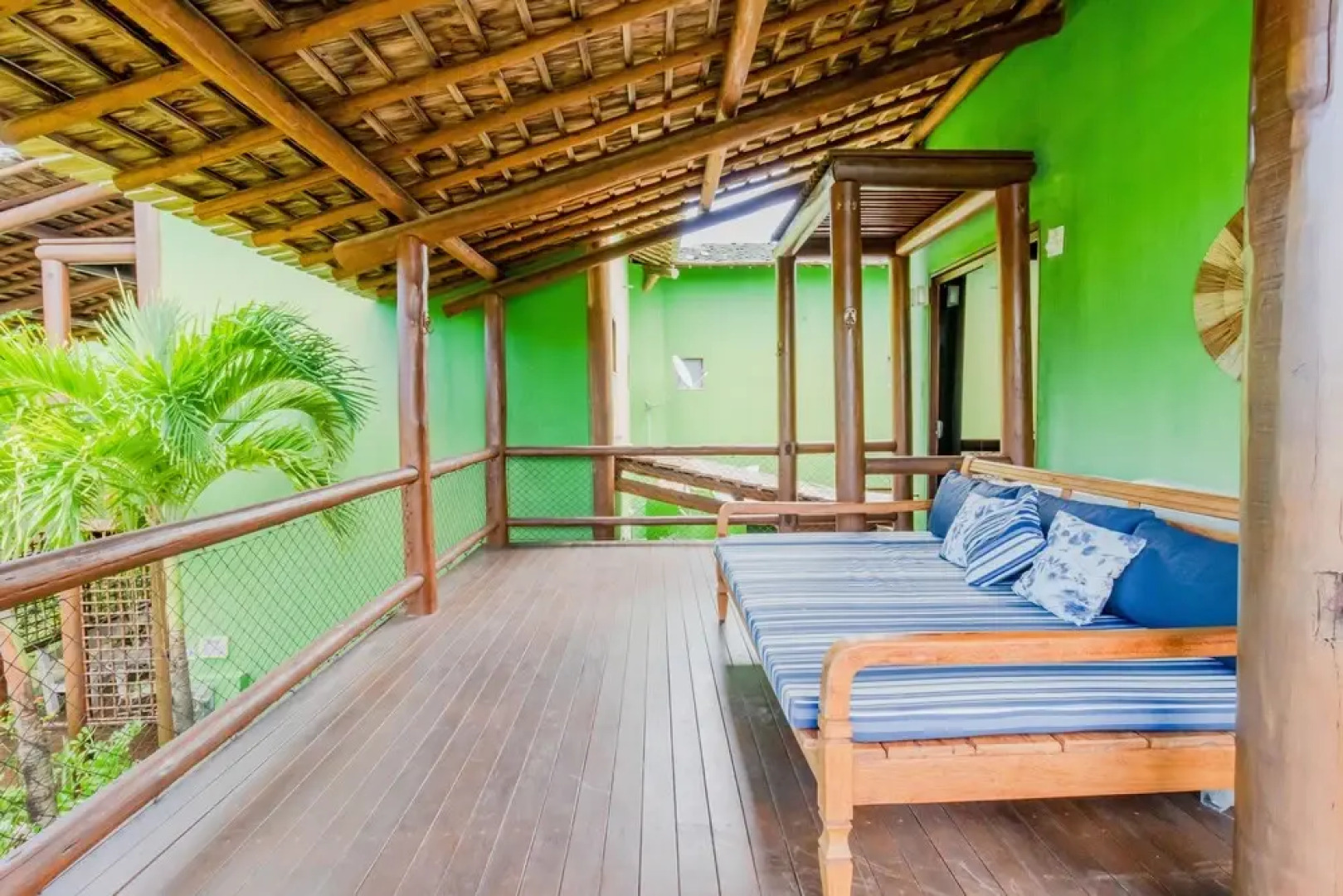 IT70 Ótimo bangalô duplex à beira-mar