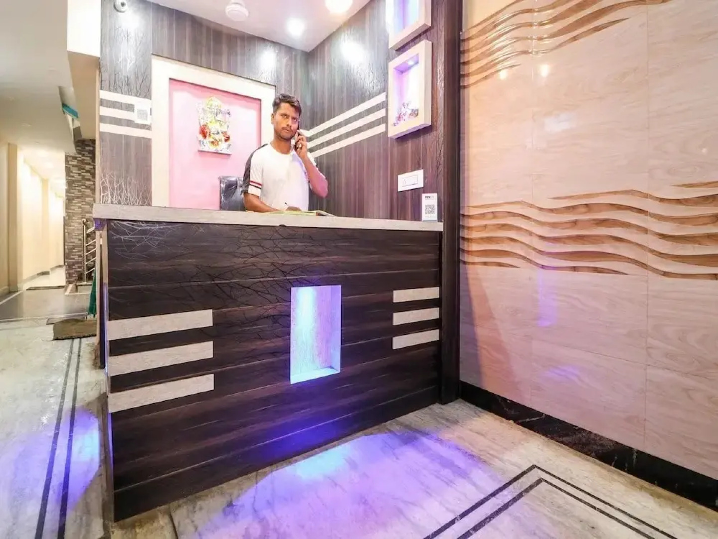 Hotel Ambay International by OYO Rooms