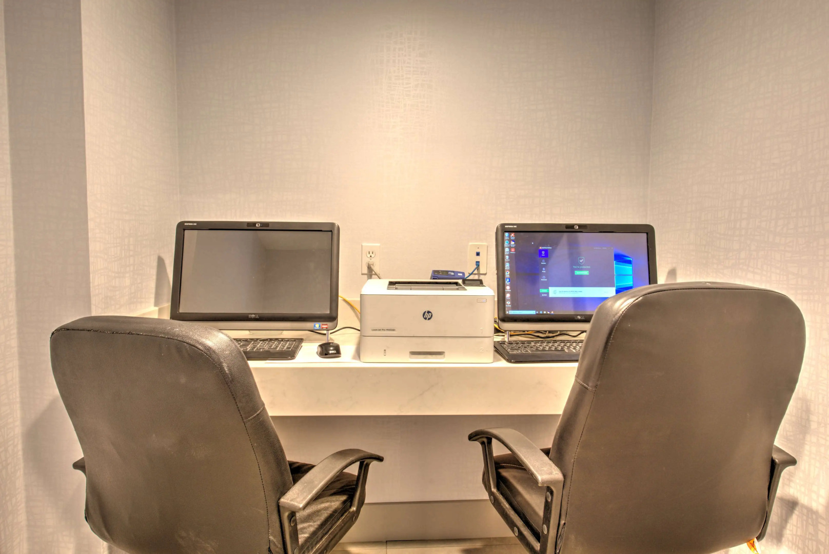 Best Western Plus Media Center Inn & Suites