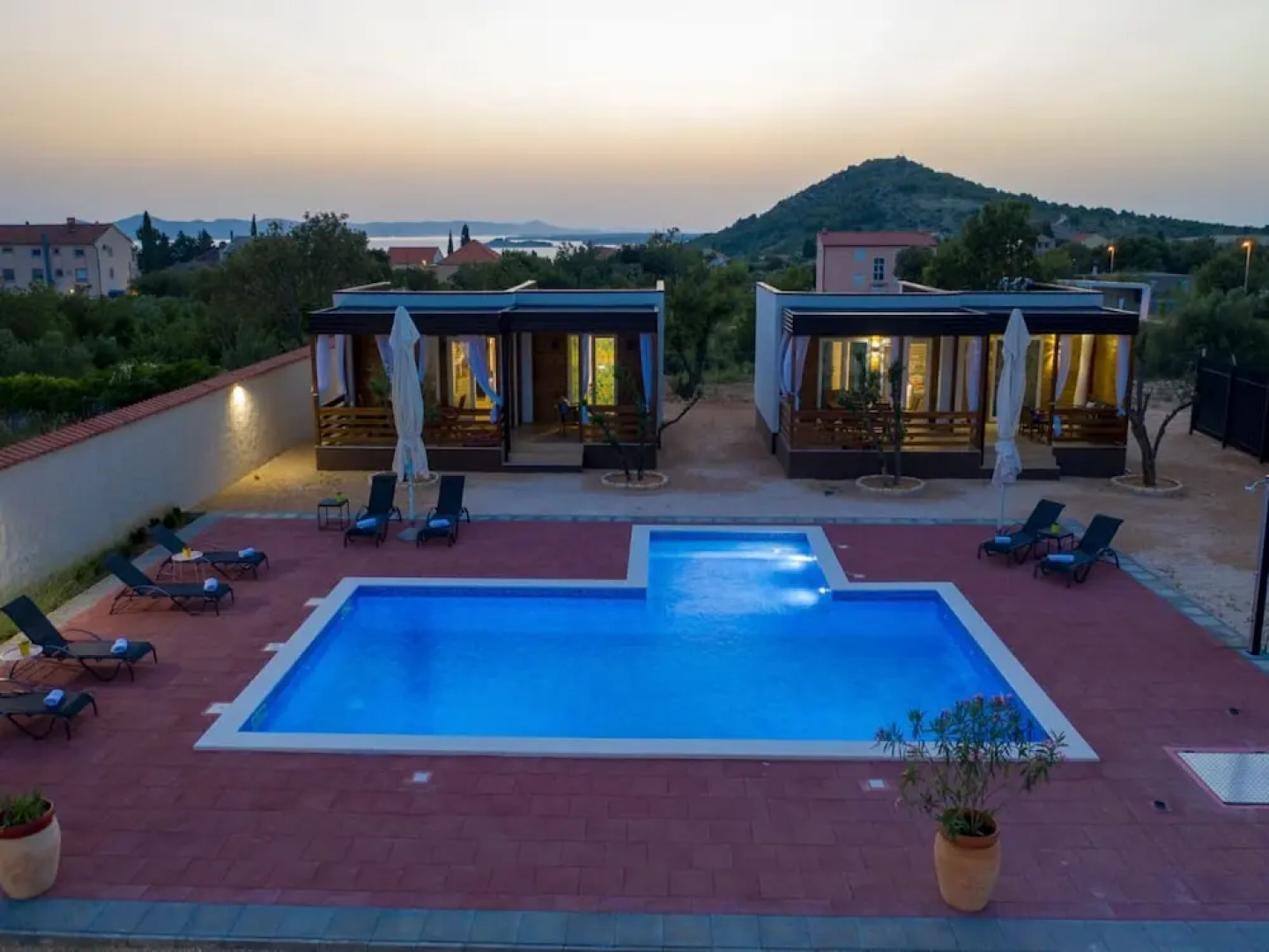 Elegant Mobile Home in Drage With Swimming Pool