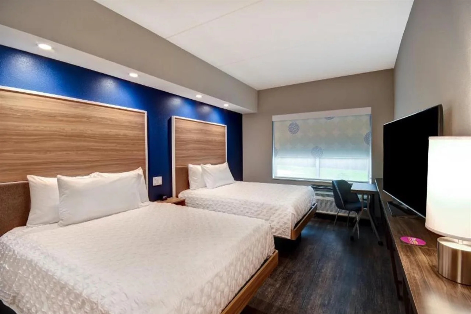 Tru by Hilton Raleigh Durham Airport