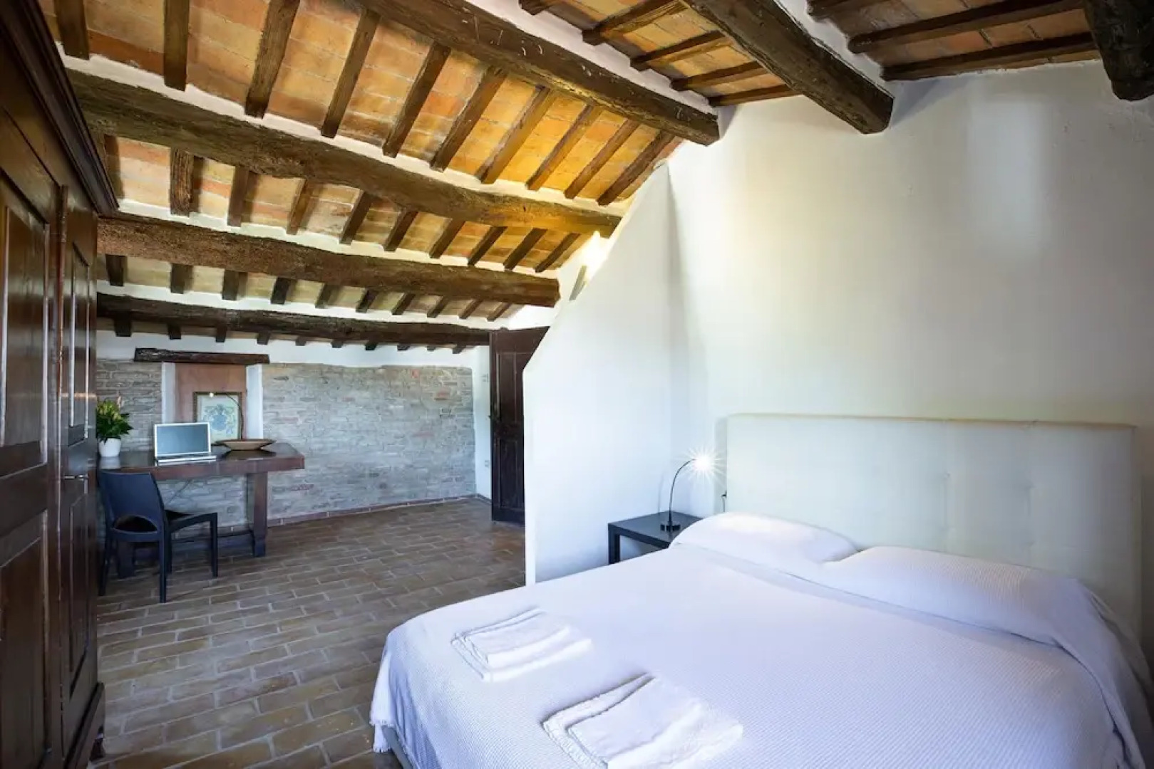 3998 Villa Dell`arte by Barbarhouse