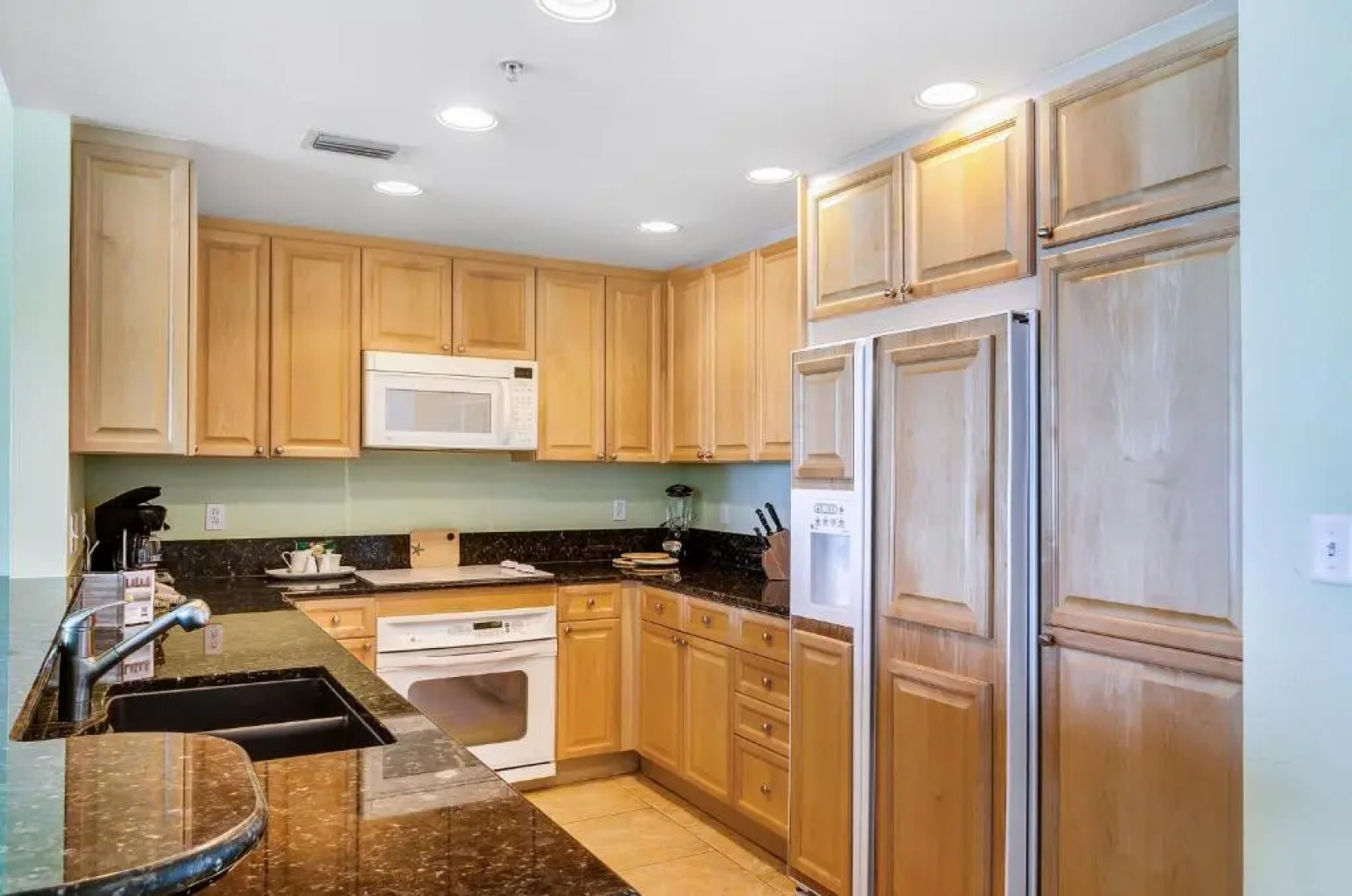 Portofino Tower1-908 Beachfront Sunrise Views