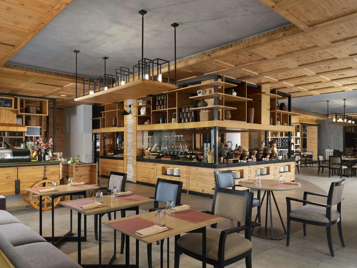 Royal Tulip Gunung Geulis Resort and Golf