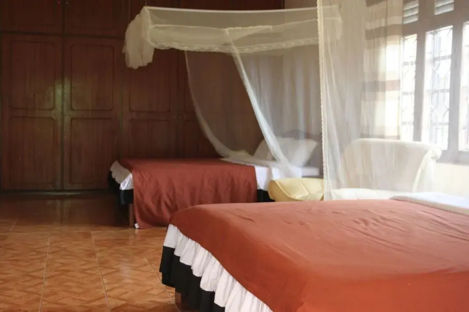 Serene Guesthouse, Entebbe