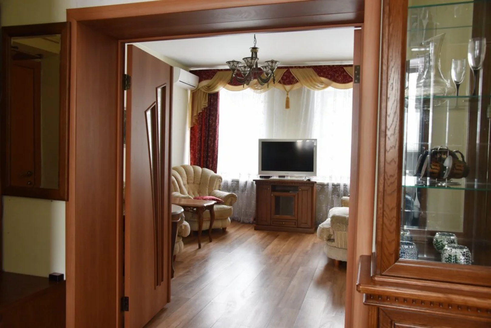 Yin Yang Mini-Hotel Na Novoslobodskoy