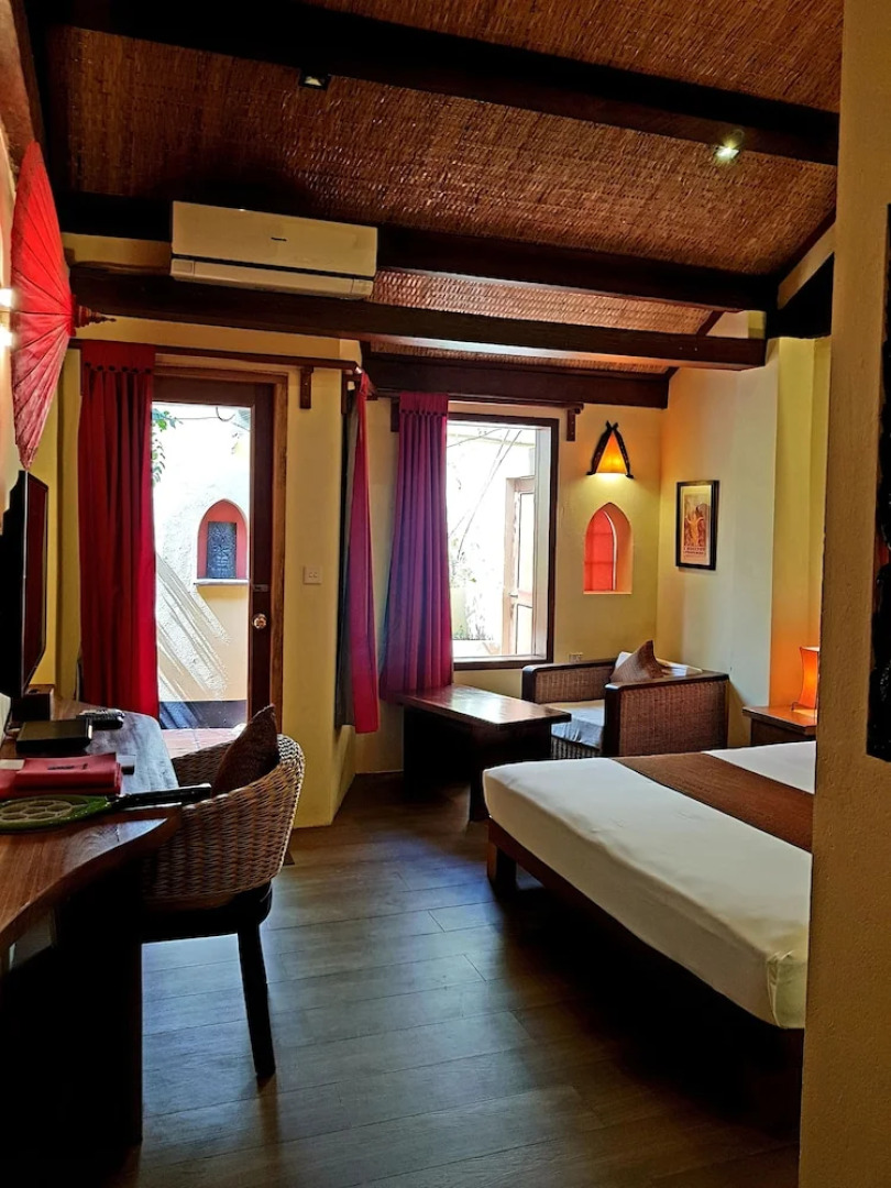 Sierra Manors 75 Cozy and Comfy Condo, On the Shuttle Route by Redawning