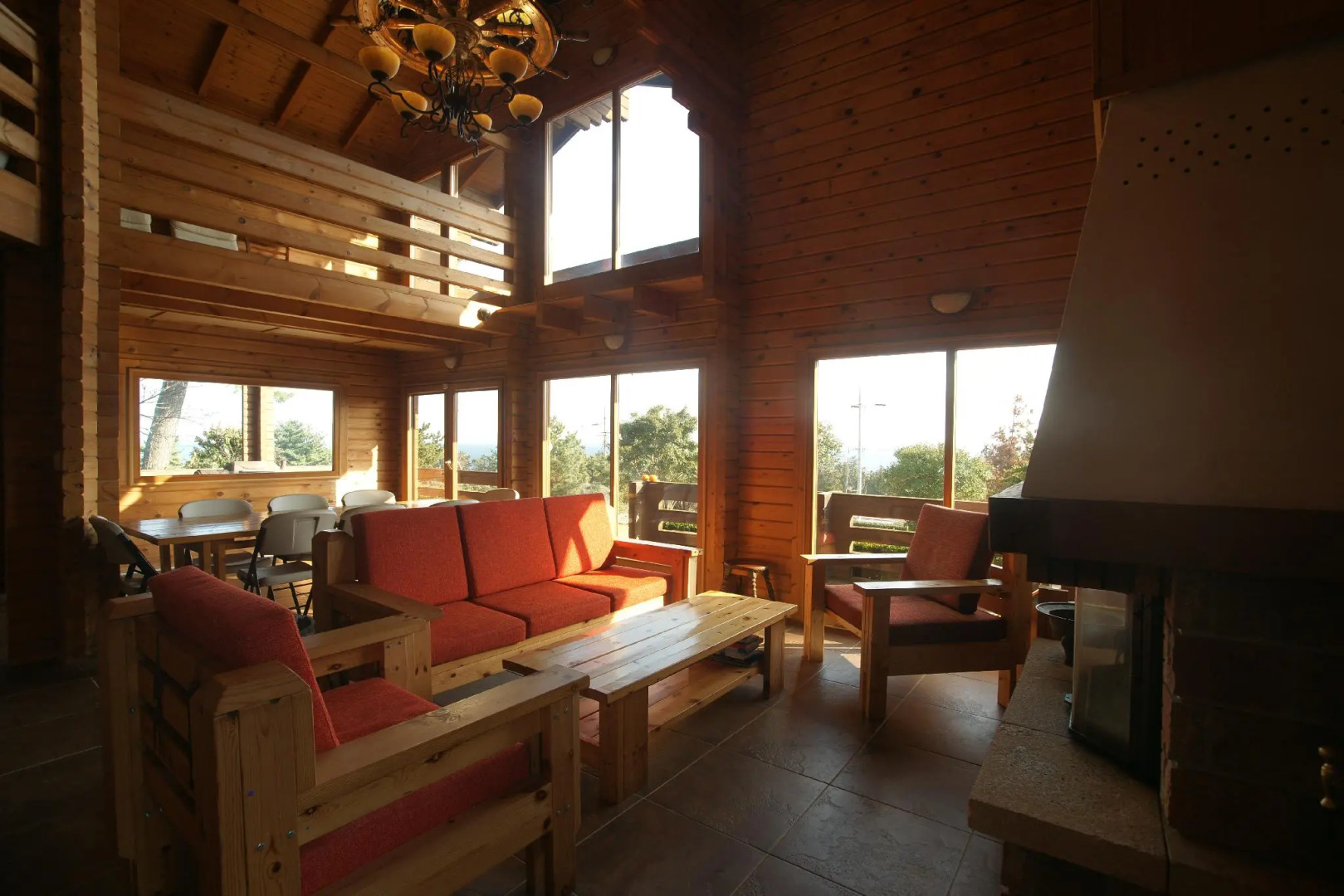 Sunny Day Jeju Pension