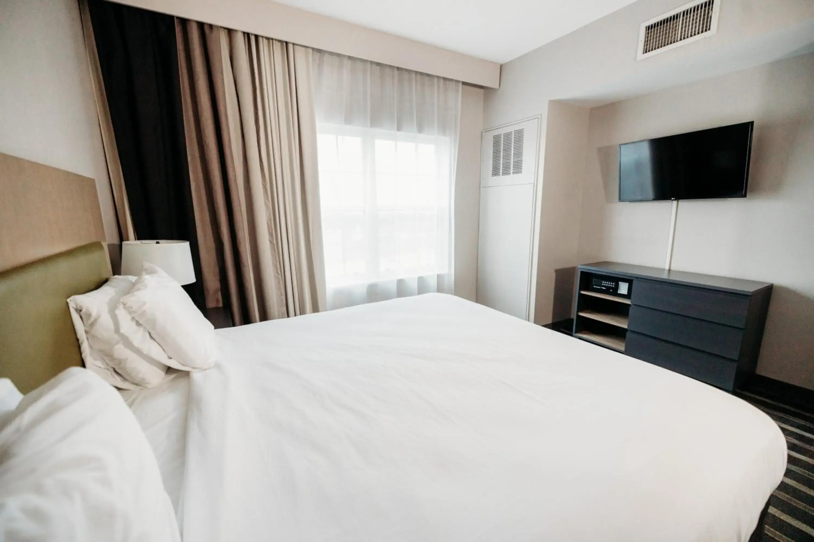 Parkview Inn & Suites Lancaster