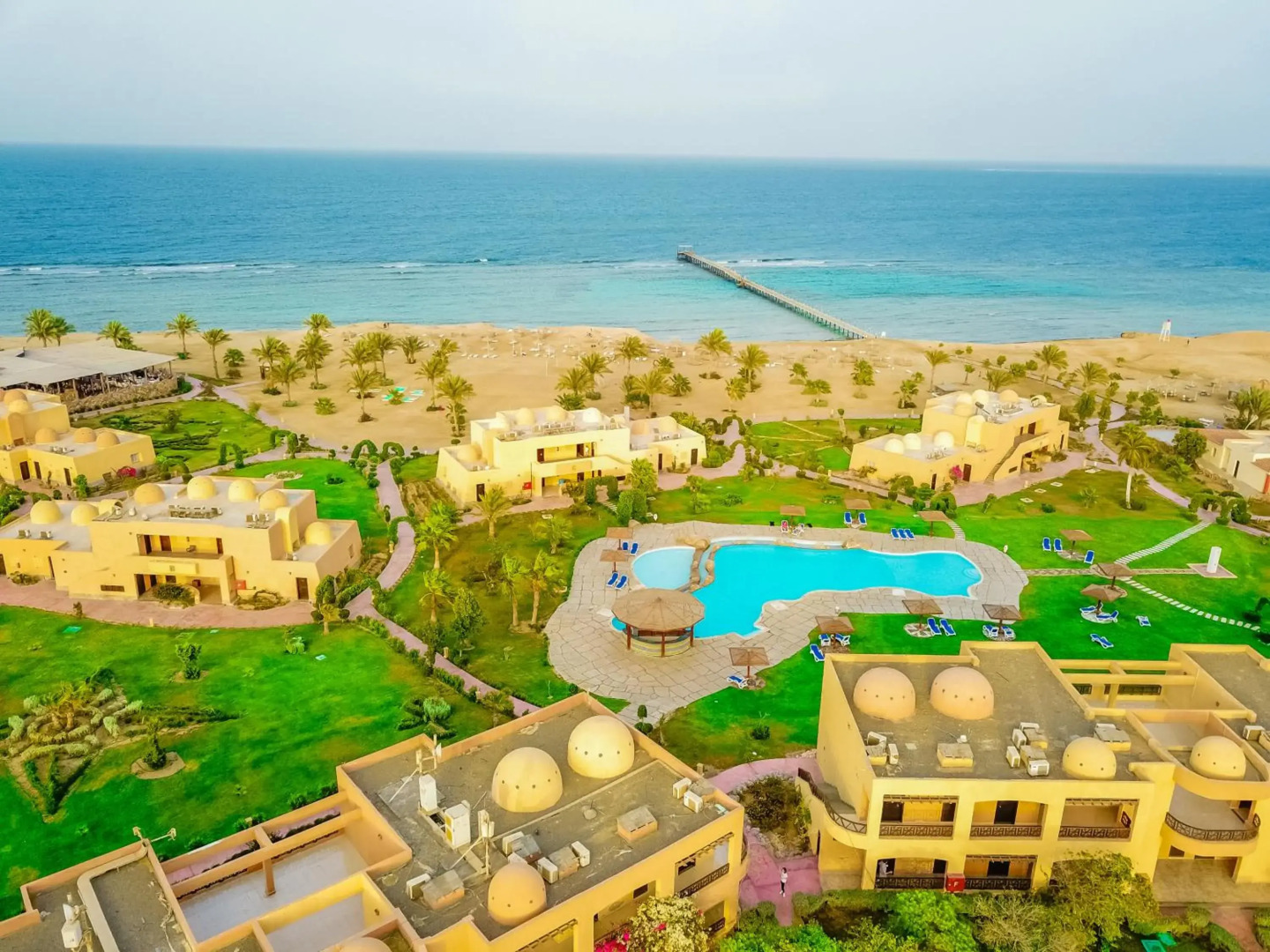 Отель Wadi Lahmy Azur Resort