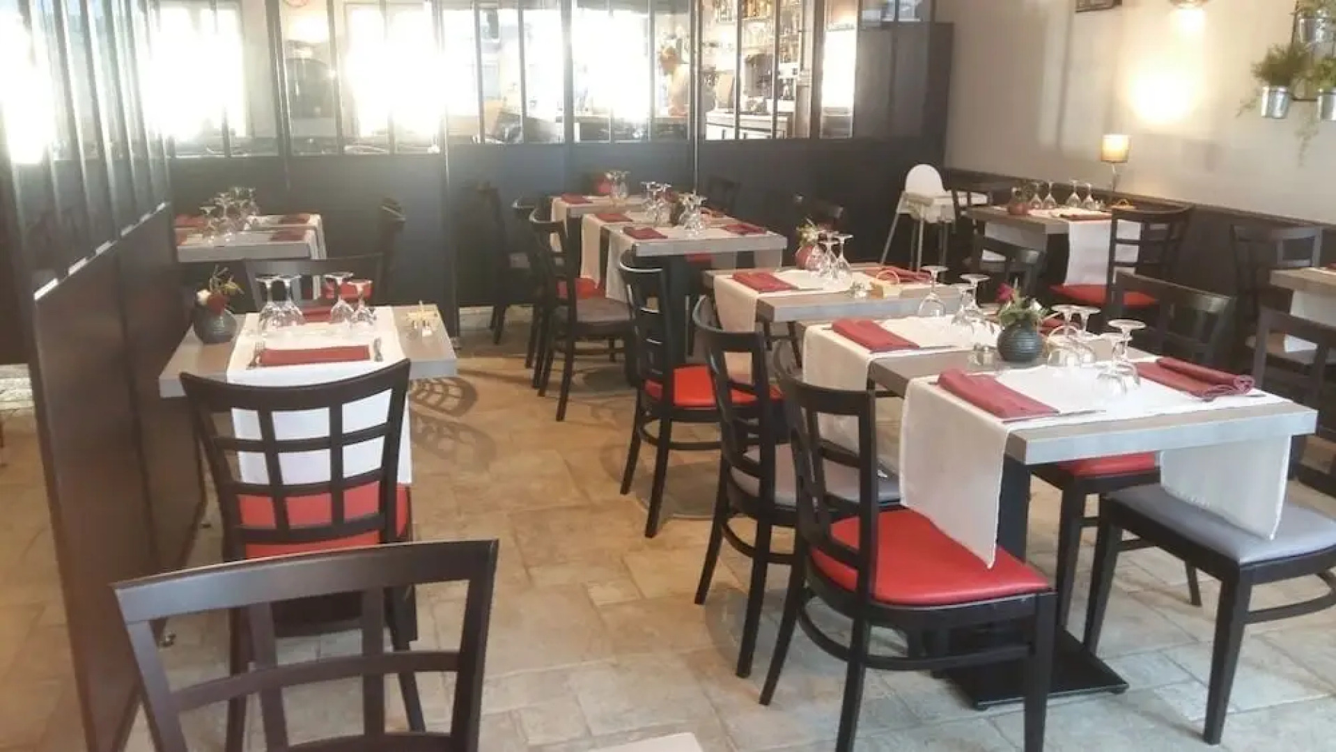 Hotel Restaurant L'Emeraude