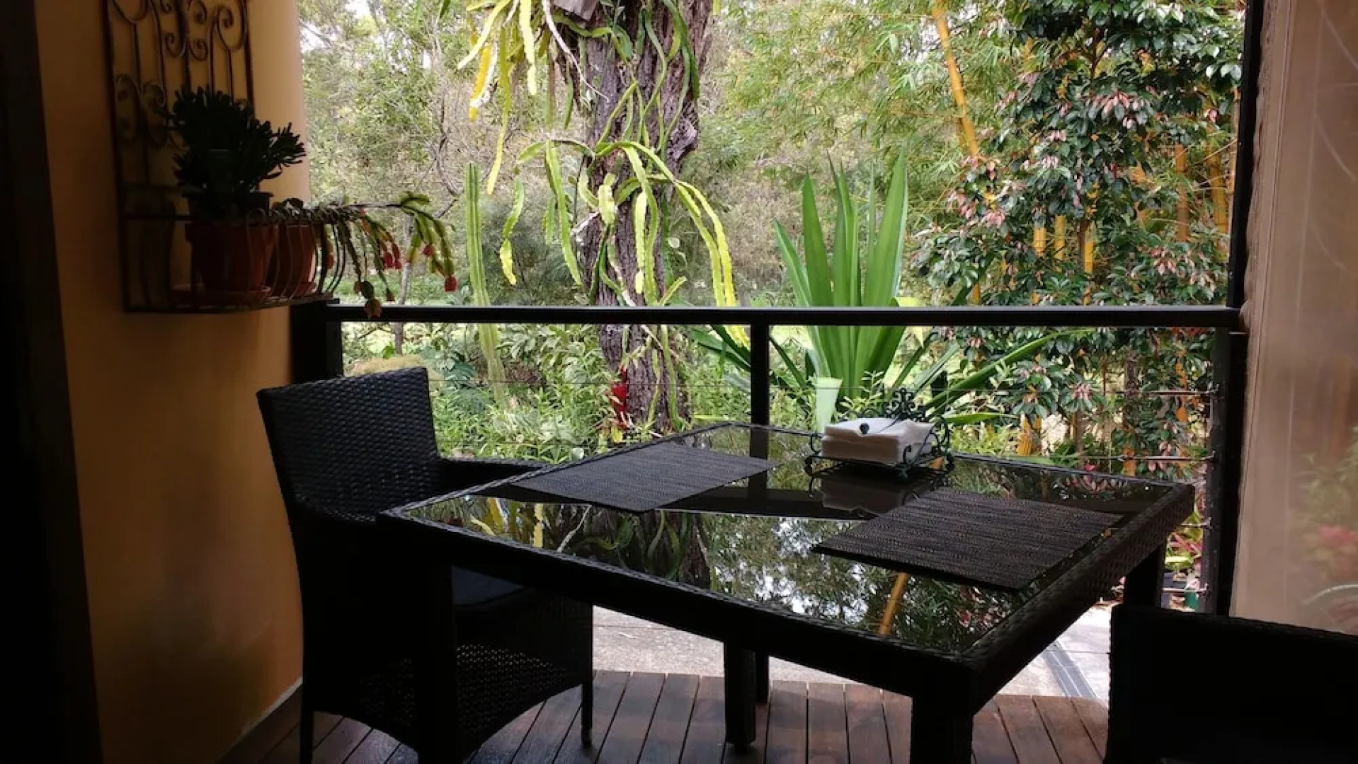 Yarrandabbi Dreaming B&B Apartment and Cottage