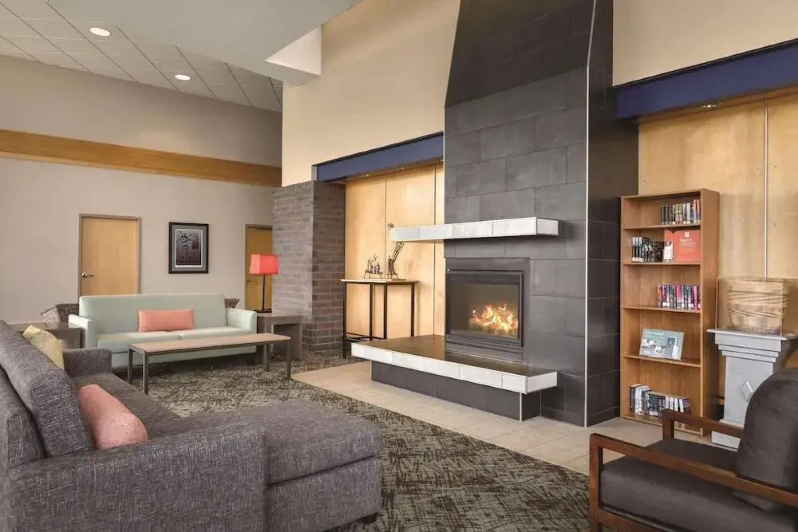 Best Western The Falls Inn & Suites