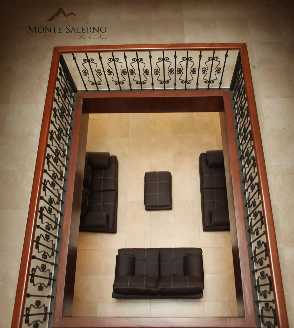 Monte Salerno Hotel & Suites