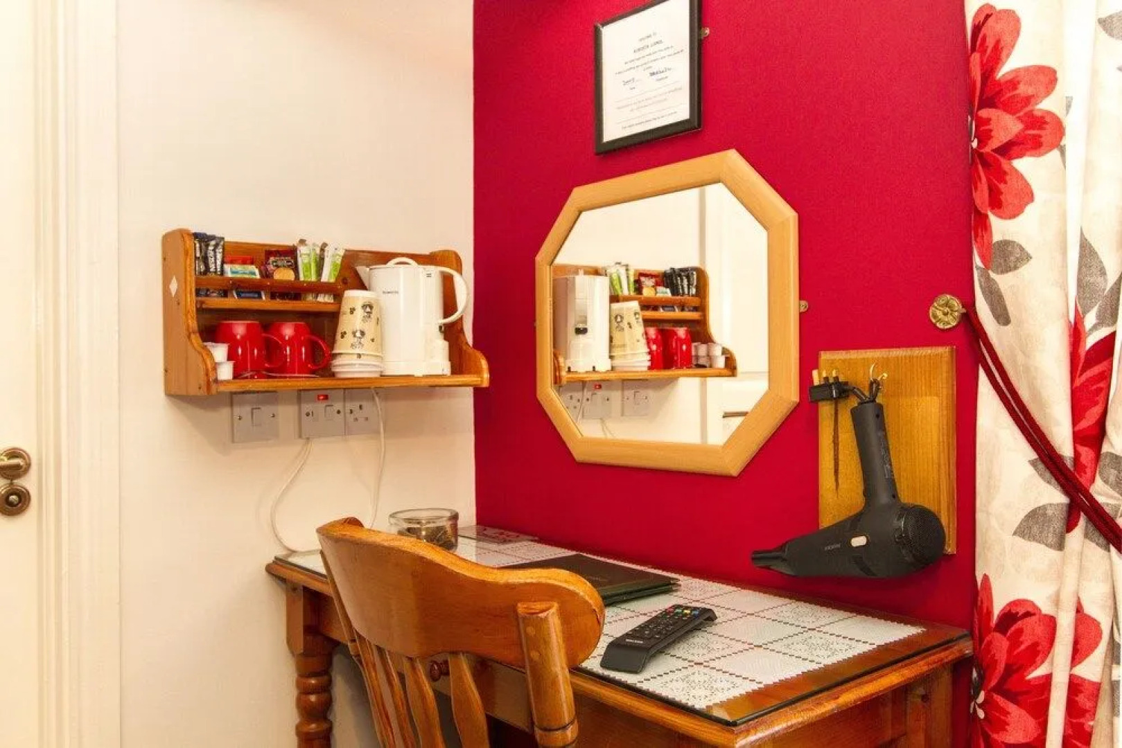 Augusta Lodge Guesthouse