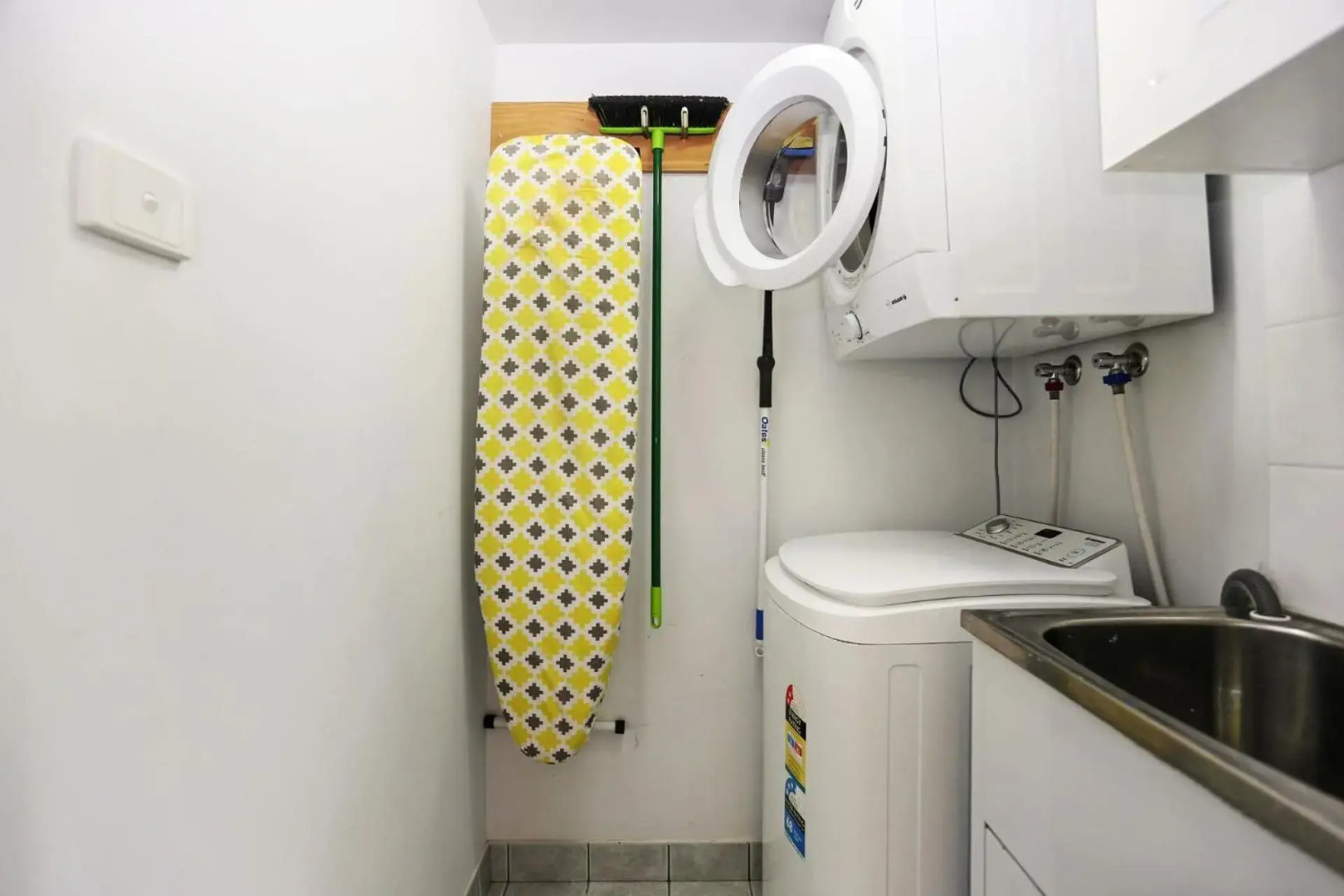 Aquarius Apartment 4