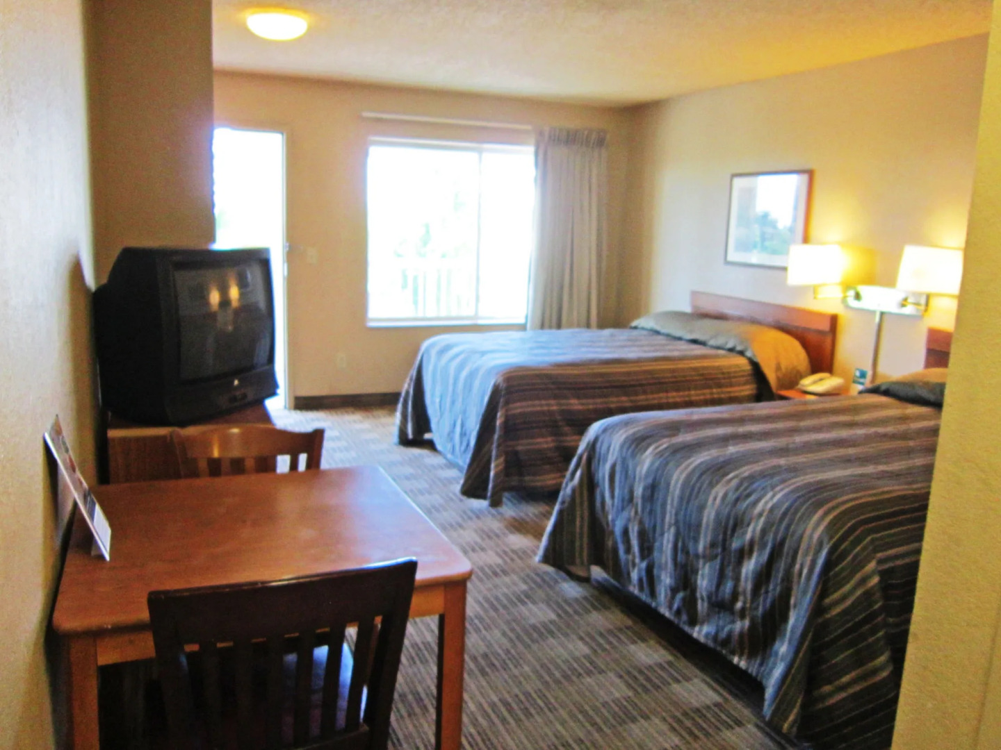 HomeTowne Studios By Red Roof Seattle - Kent/ Des Moines