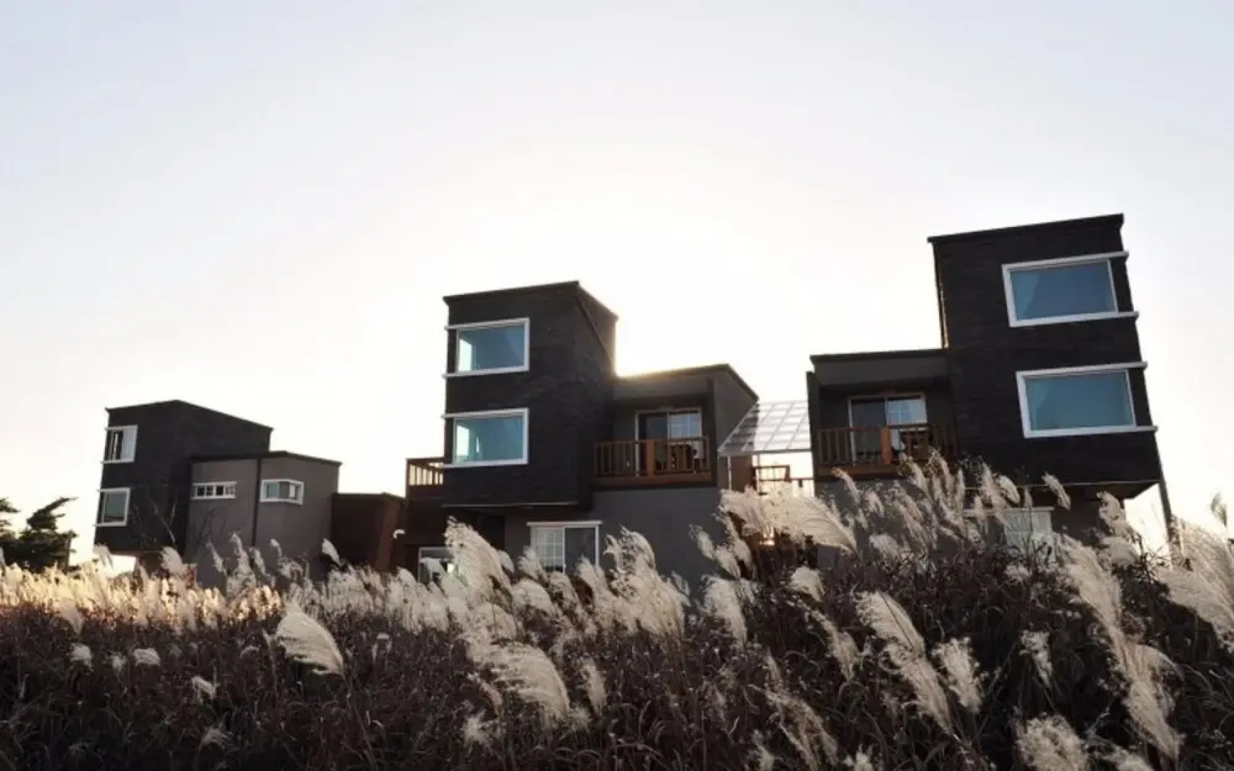 Gangneung Gyeongpoeui Hyuil Pension