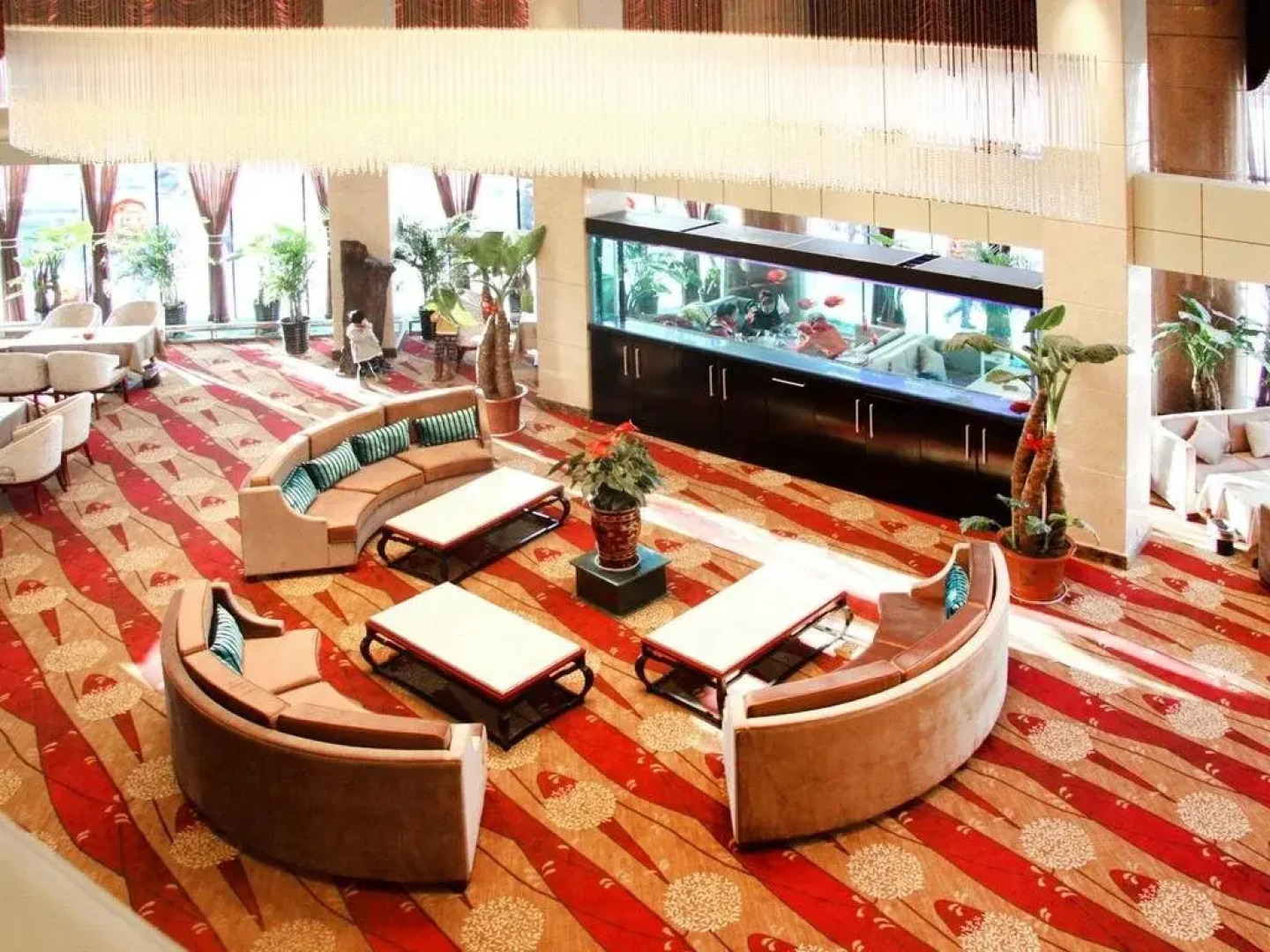 Zhongwei Grand Hotel