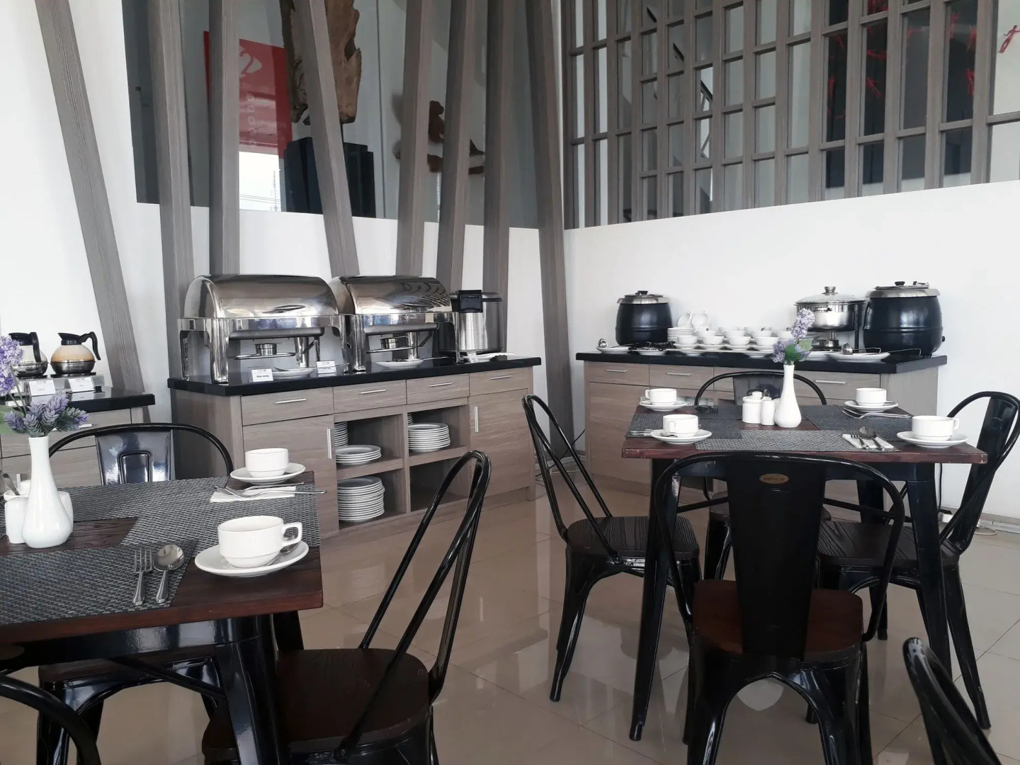 Front One Hotel Pamekasan Madura