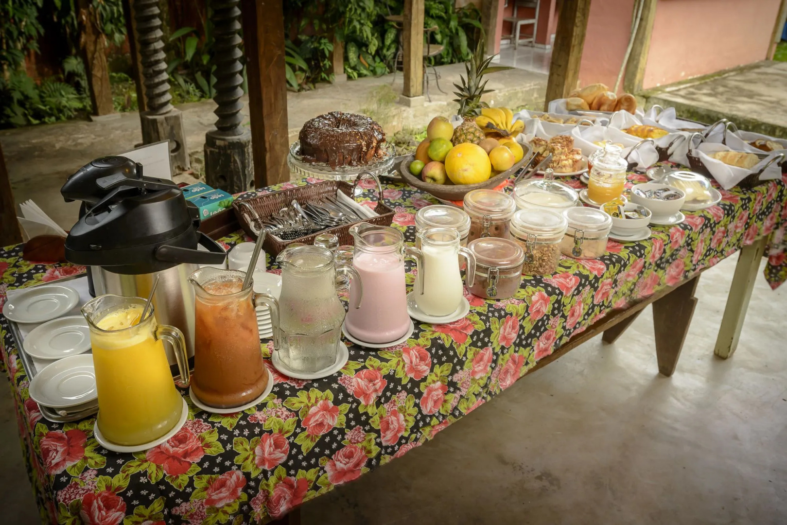 VELINN Pousada Bromélias