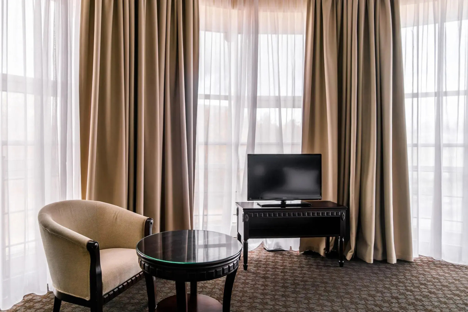 Отель Green Hall