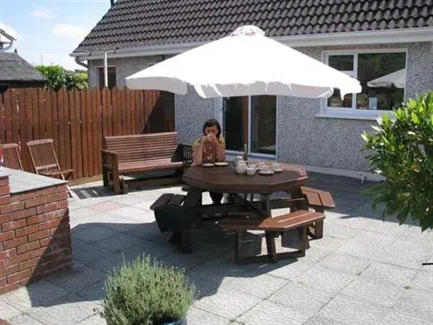 Rosewood Bed & Breakfast